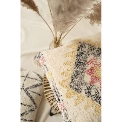 Magma Kissenhülle "Kaya" 16 Magma Kissenhülle "Kaya" -Gehen Sie mit Möbeln groß raus. 10c83d1eb968966fafdbdaa02b4f8530