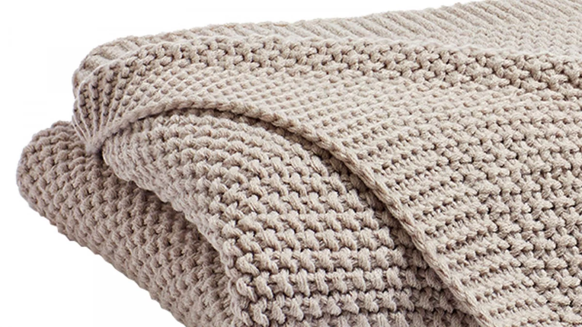 Hahn Haustex Strickdecke 5 Hahn Haustex Strickdecke – Bild 3