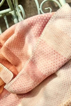 Ibena Baumwolldecke "Kitale" -Gehen Sie mit Möbeln groß raus. 196d4a2c7713fe98a1a440ce61729fad