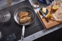 Fiskars Bratpfanne 28cm "All Steel" -Gehen Sie mit Möbeln groß raus. 2ede523a764ac9c4b5bb275e70ce21ef