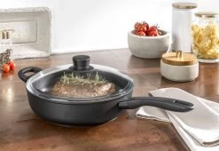 Ballarini Schmorpfanne Mit Decke "Avola" -Gehen Sie mit Möbeln groß raus. 556cdf58fd3eef048e68cd33cdfb0bf5