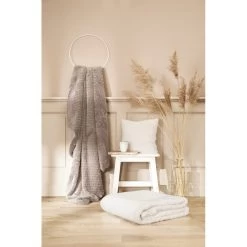 Magma Plaid "Mink" 8 Magma Plaid "Mink" -Gehen Sie mit Möbeln groß raus. 8ee2cf356a027aa2f4d4fd4e5422a7d7