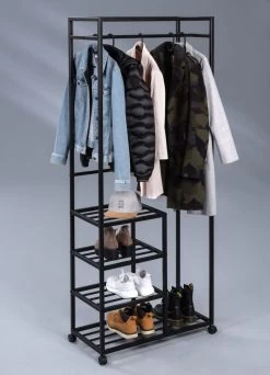 M2 Kollektion Kleiderständer Auf Rollen -Gehen Sie mit Möbeln groß raus. 944e2370920ce87db7f98f840ba974b6