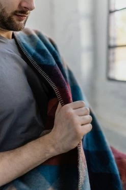 Ibena Jacquard Decke "Bray" -Gehen Sie mit Möbeln groß raus. a261aaed2b0513a9c1a138fe07d65f17